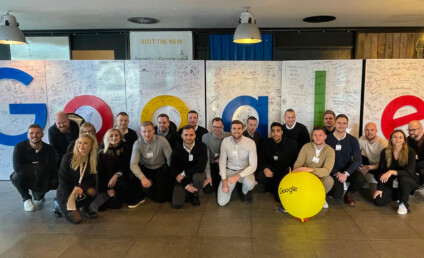 LAZZAWEB bes&oslash;ger Google i Dublin