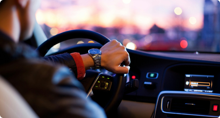 Maksimer marketing-performance inden for k&oslash;ret&oslash;jer, transport og reservedele med LAZZAWEB